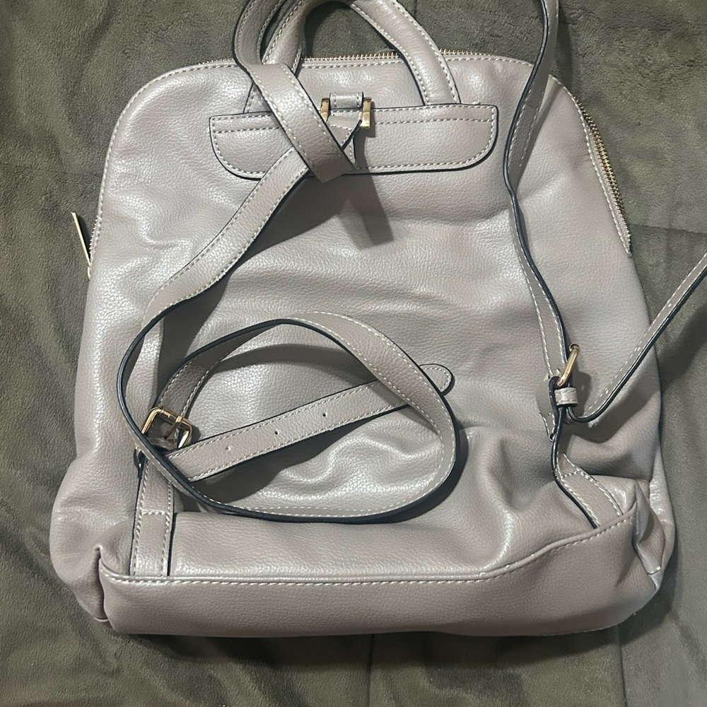 Back Pack Purse - Picture 3 of 3